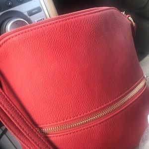 Meet your Posher, Mel